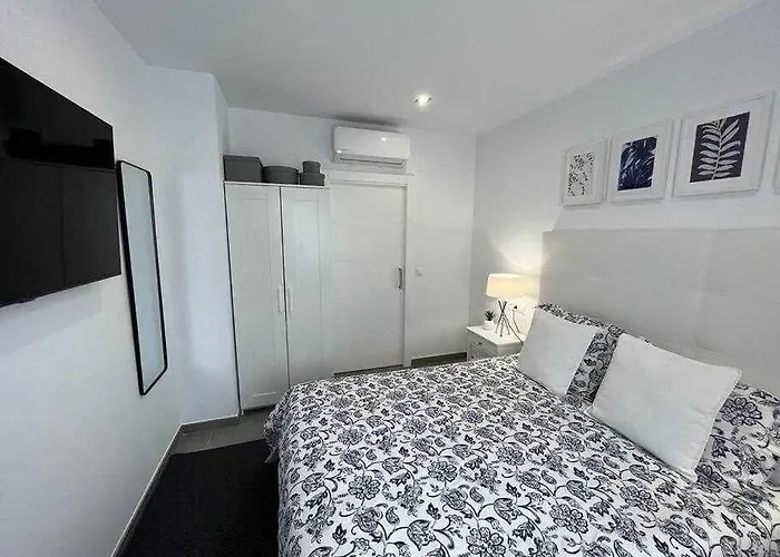 Xx D Morales & Arnal