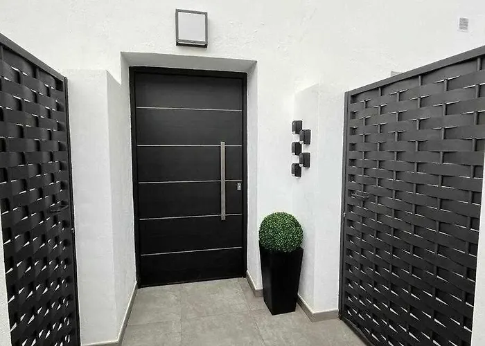 Xx D Morales & Arnal *